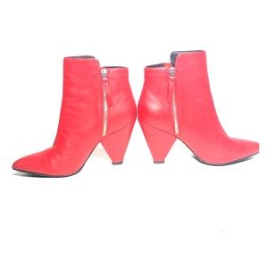 Kenneth Cole zip Ankle boot